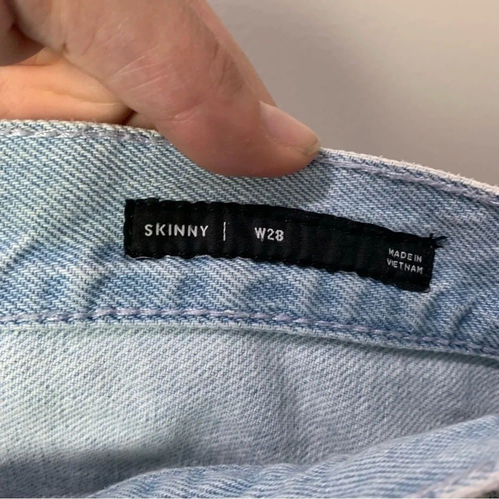 [Pacsun] Light Wash Denim Distressed Mid Rise Bermuda Jean Shorts
